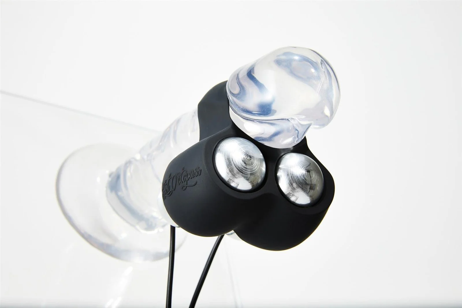 Hot Octopuss Jett, Vibrating Cock Shaft Ring