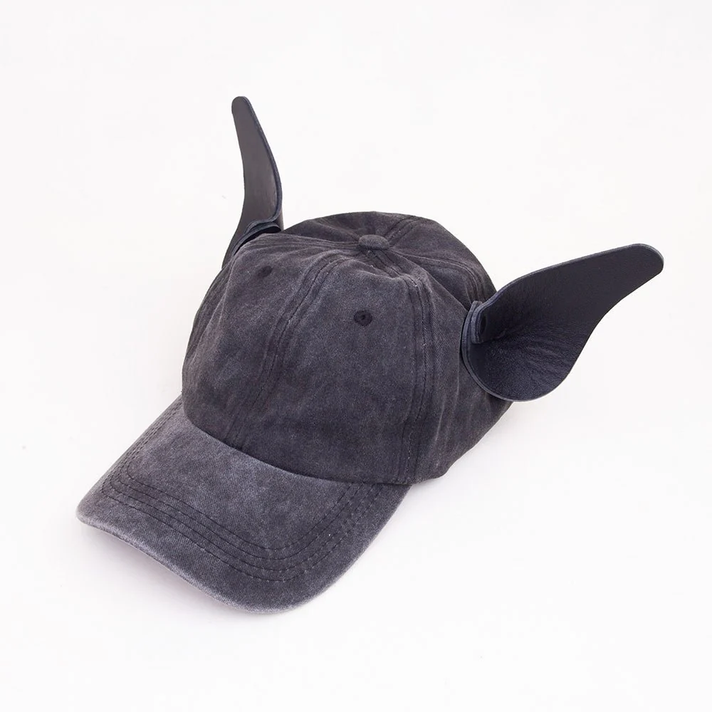 WAG-CAP, Black