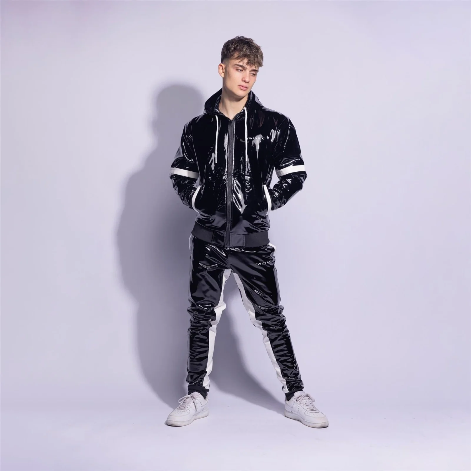 Twink X Datingstar Combo, Black/White