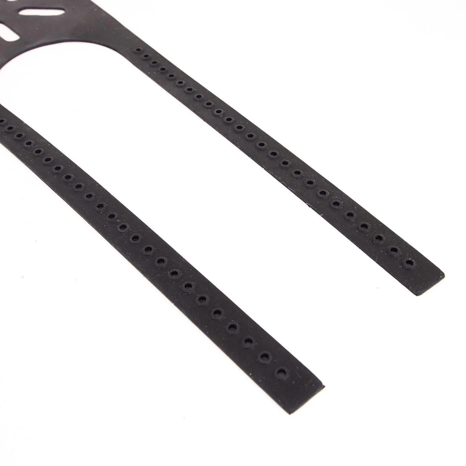 Rubber Anaesthesia Face Mask & Head Harness, Black - Image 4