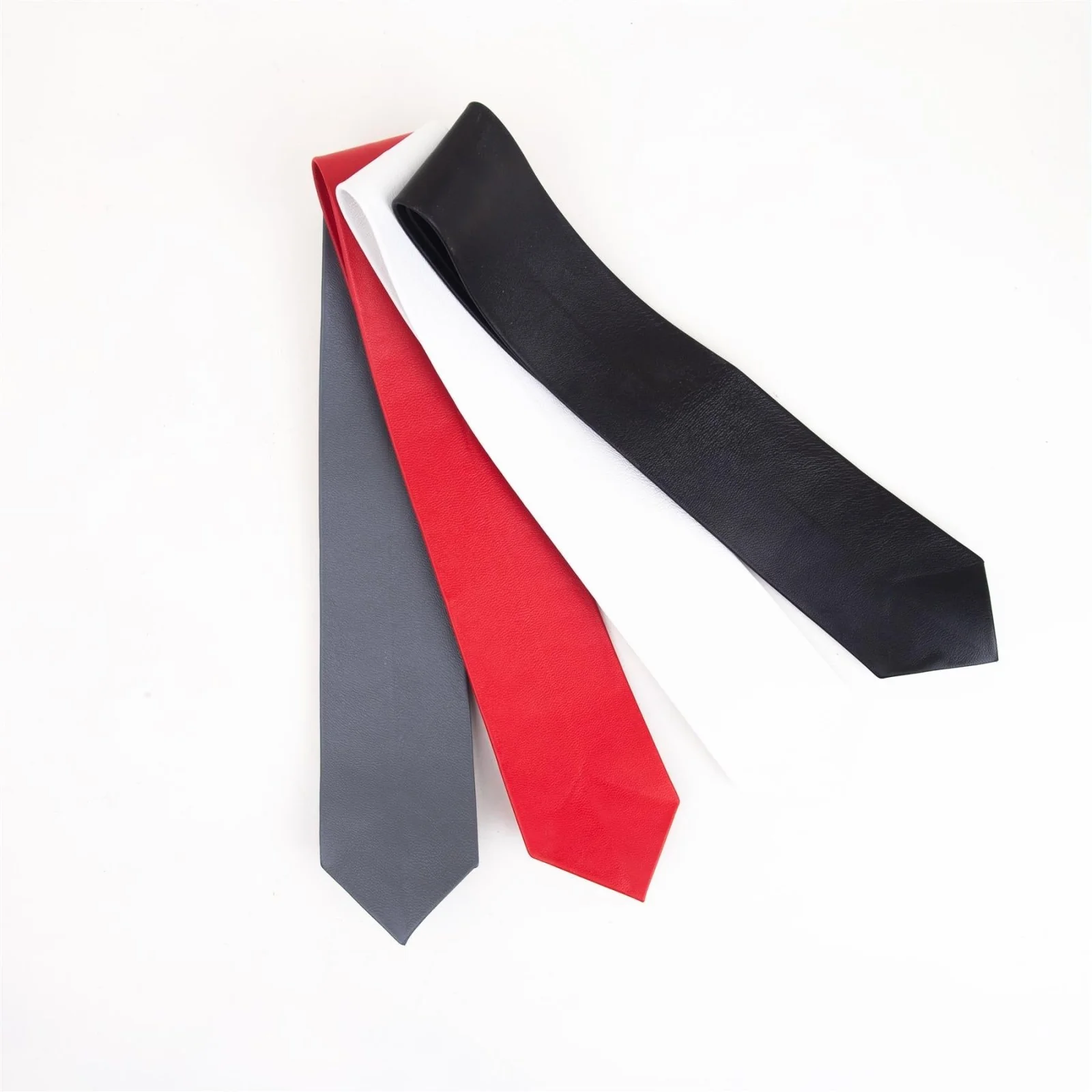 Leather Tie, Classic Cut // Made to order - Image 3