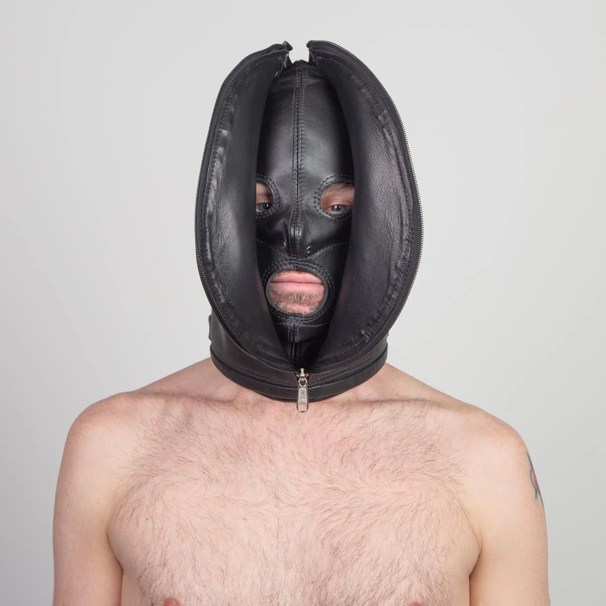 Zipped "Double Face" Tight Hood