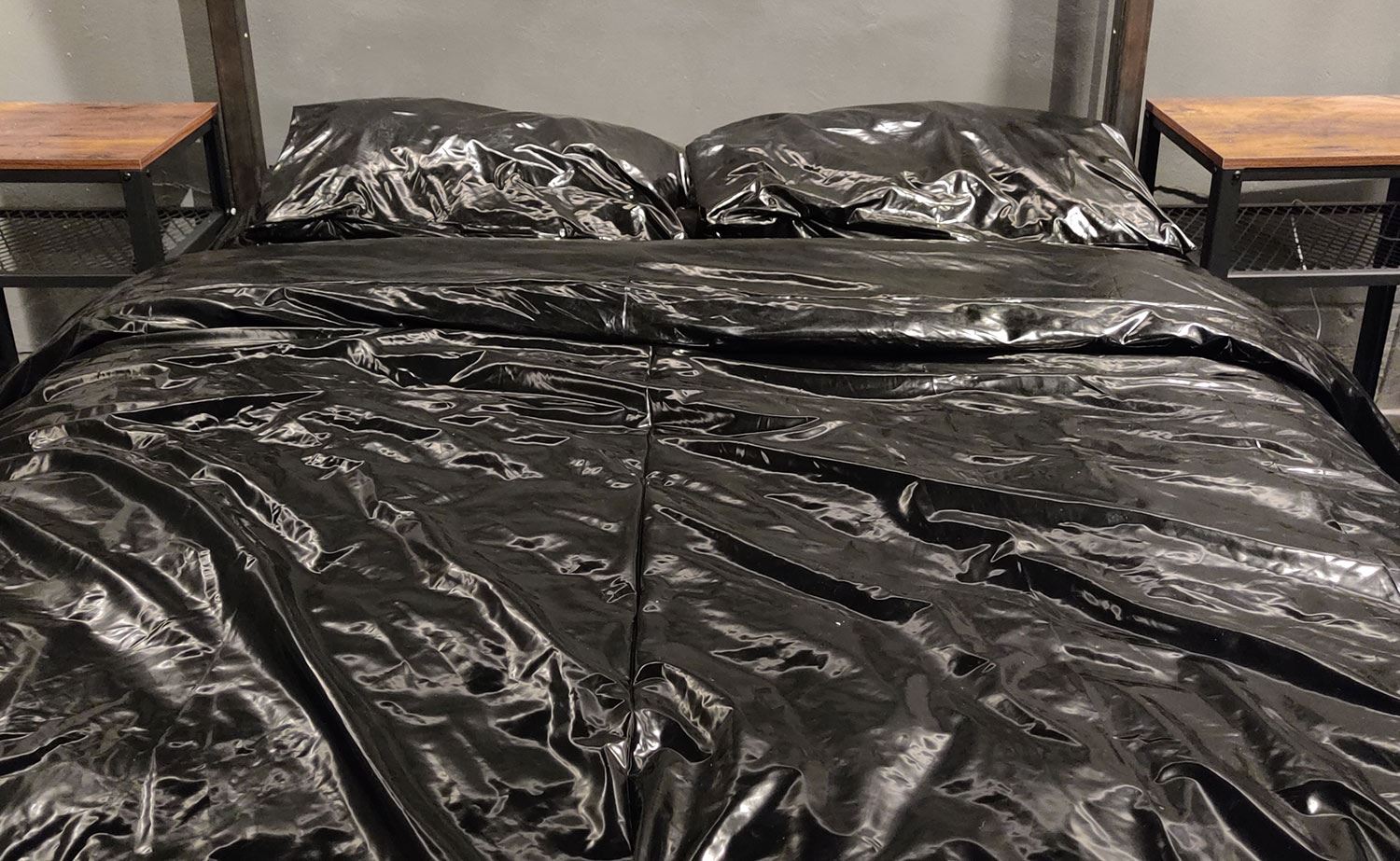 PVC Duvet Cover - Image 9