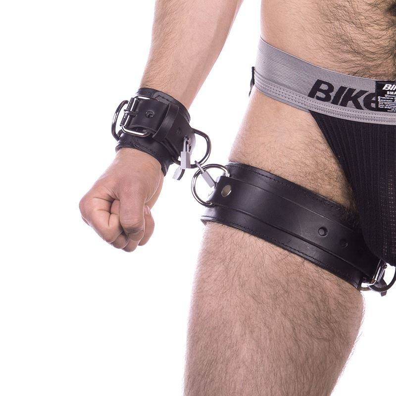 Fetters Classic Leather Thigh Cuffs